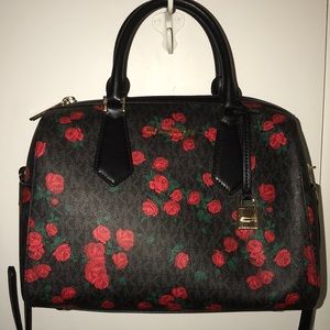 Michael Kors red roses doctor bag NWT GORGEOUS